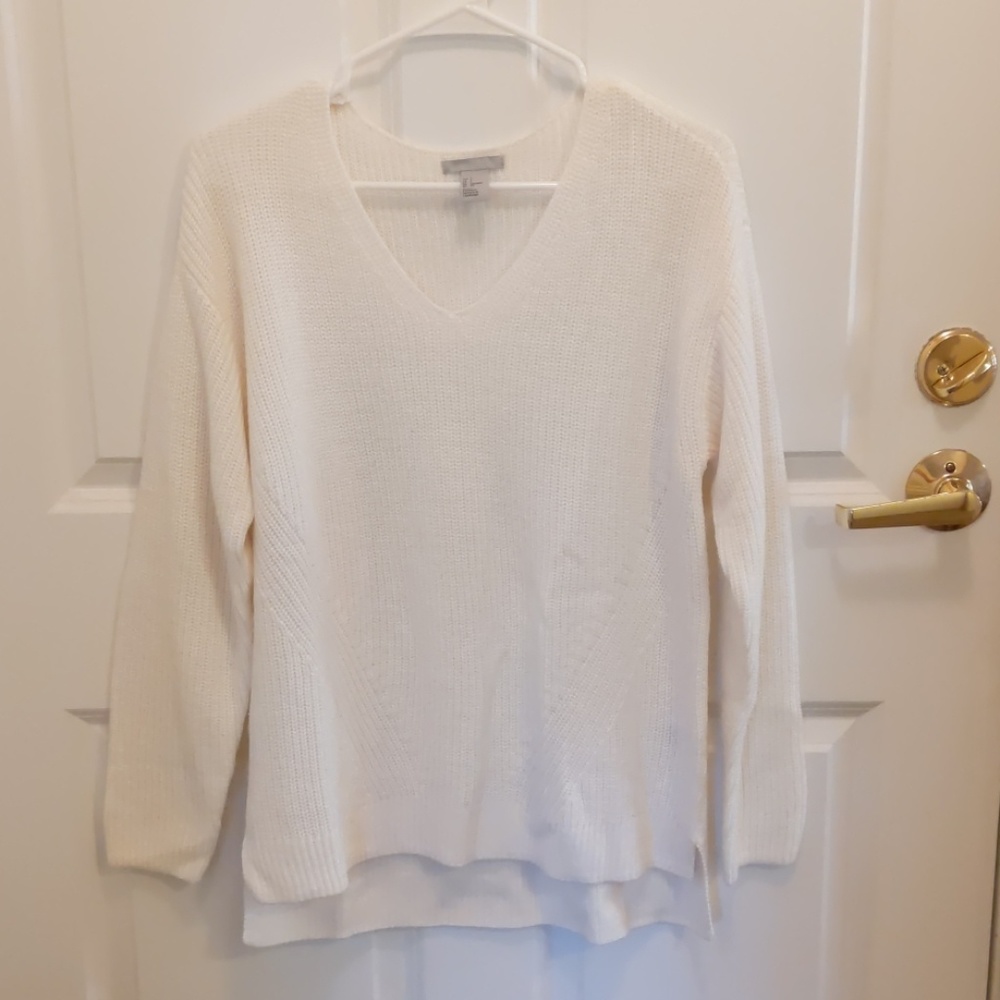 H&M v- neck sweater